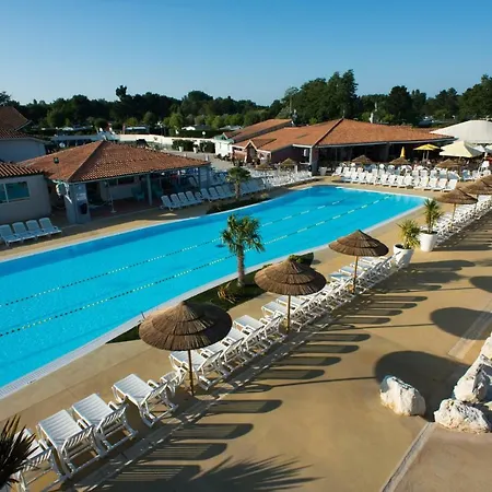 Holiday home Location Mobil **** Les Mathes