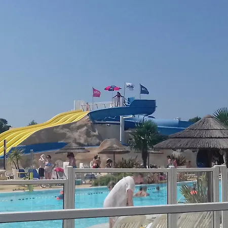 Location Mobil **** Hébergement de vacances Les Mathes